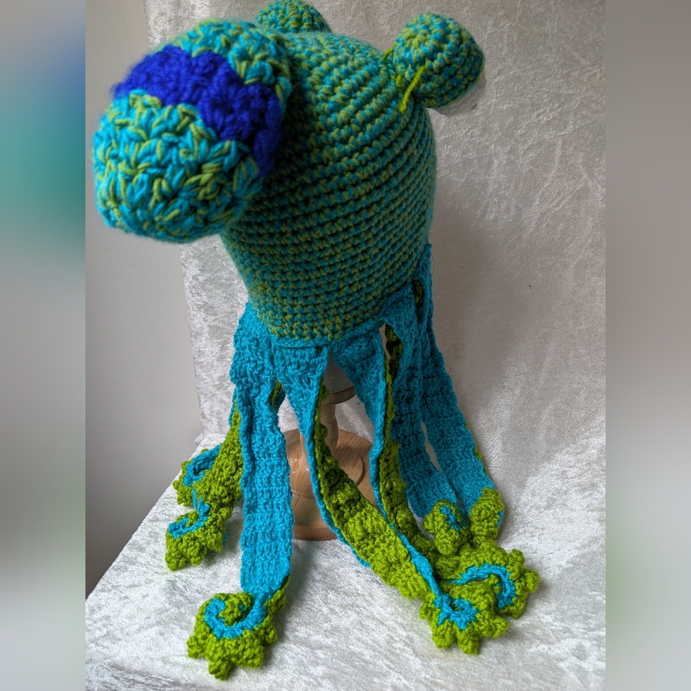 Cephalopod Bini Hat Regular Green Blue Octopus - Picture 5 of 5